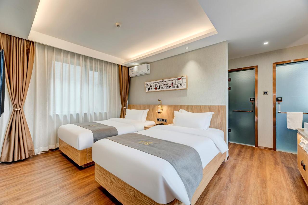 Happy Dragon City Culture Hotel -In The City Center With Ticket Service&Food Recommendation,Near Tian'Anmen Forbidden City,Wangfujing Walking Street,Easy To Get Any Tour Sights In Pechino Esterno foto